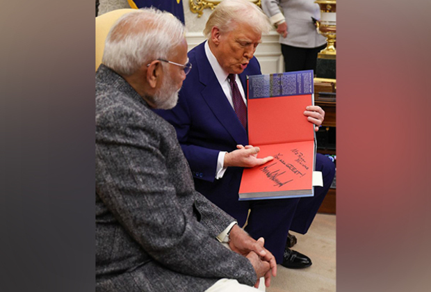 Trump gifts Modi 'Journey Together' photobook, personalises it with "Mr Prime Minister, you are great"