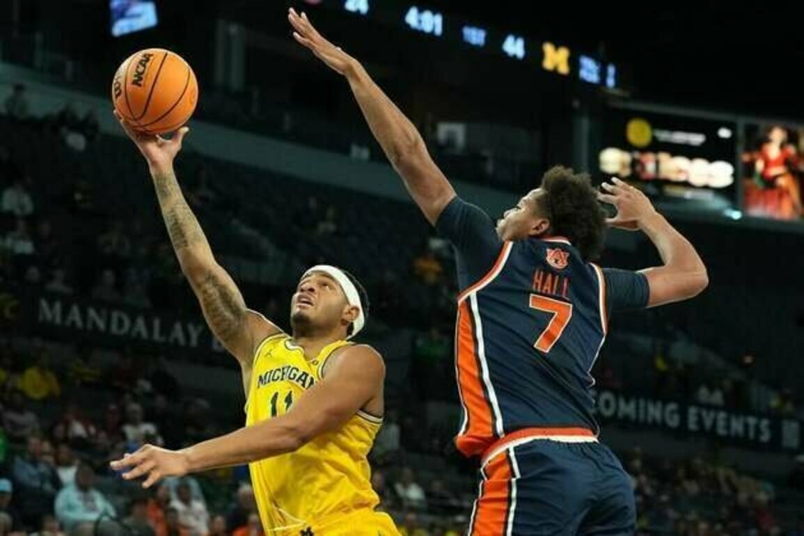 No. 7 Michigan demolishes No. 21 Auburn, reaches Vegas final