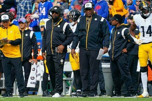 Steelers coach Mike Tomlin sticking with embattled DC Teryl Austin