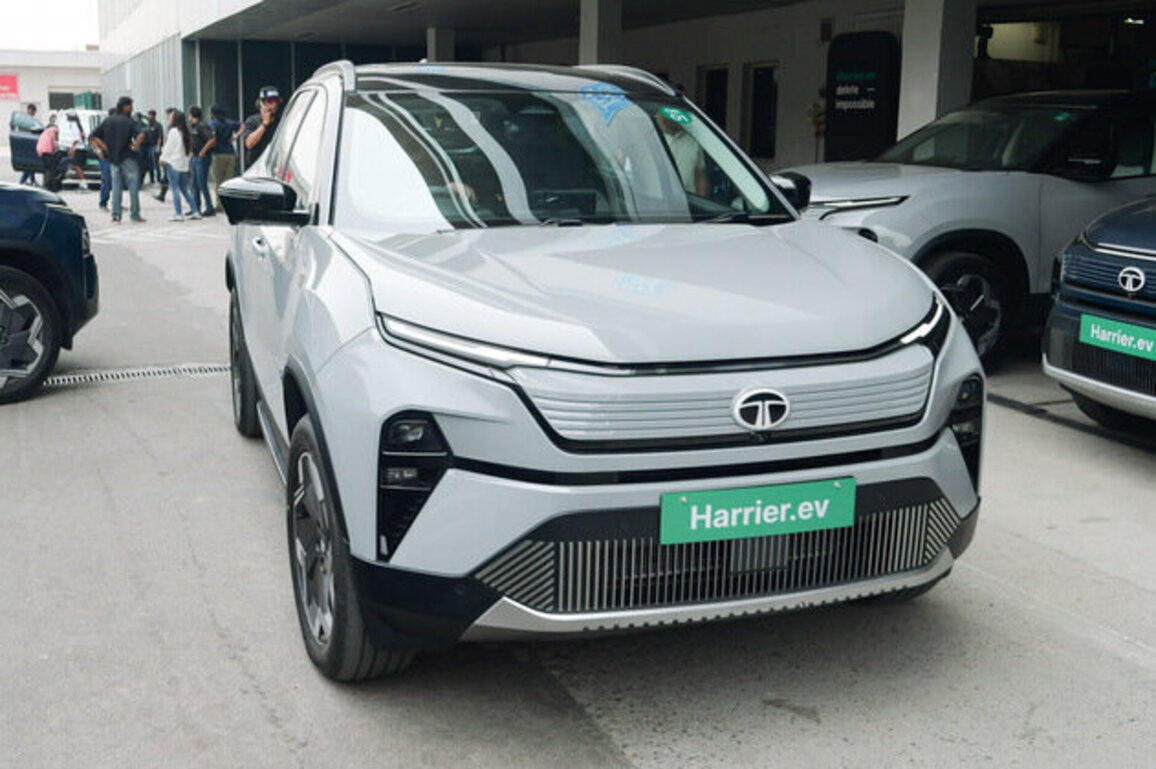 Tata EV Discounts Feb 2026 Up To Rs 3.8 Lakh  Punch, Nexon, Curvv