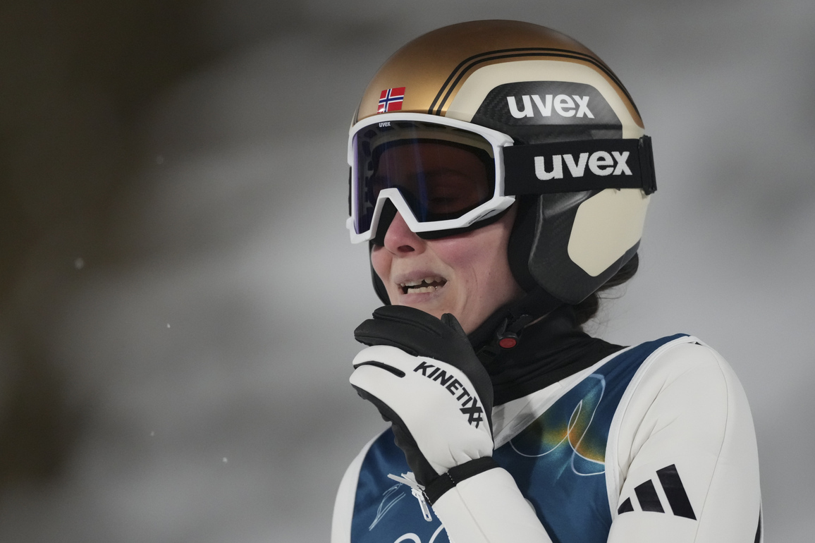 (MICO2026)ITALY-PREDAZZO-OLYMPIC WINTER GAMES-SKI JUMPING-WOMEN'S LARGE HILL INDIVIDUAL