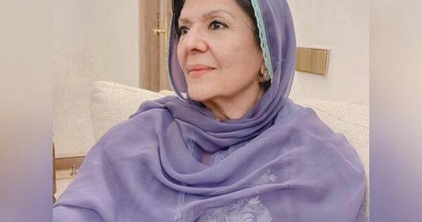 Pakistan: Imran Khan's sister slams authorities for not allowing her to ...