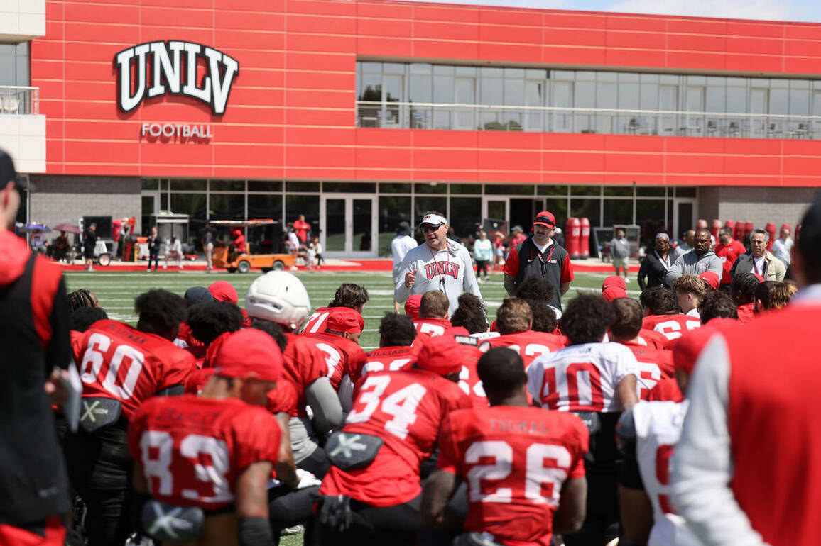 UNLV football takes step forward on defense at 2nd spring scrimmage - UNLV Football  - UNLV