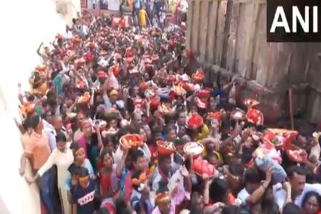 Assam: Devotees throng Kamakhya Temple as it reopens after Ambubachi Mela