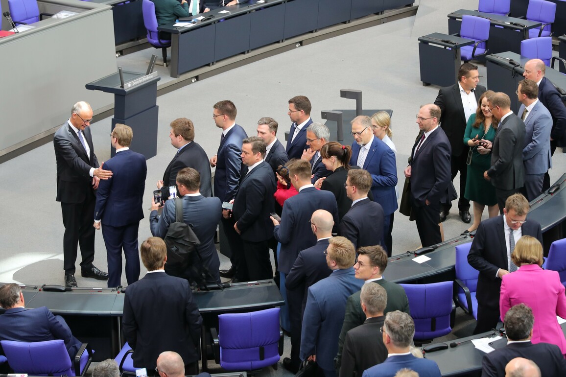 (SpotNews)GERMANY-BERLIN-NEW CHANCELLOR-SWEARING IN