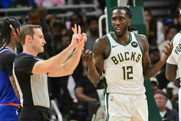 Bucks F Taurean Prince out indefinitely with herniated disc