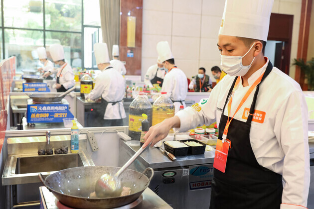 Tibetan cuisine wins heart in China's city of gastronomy