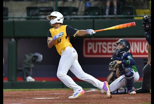 LLWS roundup: Hawaii shuts out Illinois