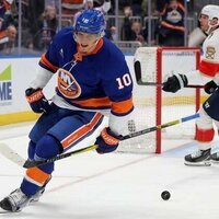 Islanders, Penguins in playoff mode with second place on line
