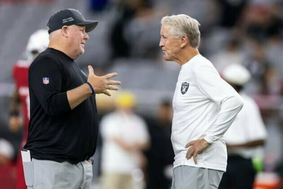 Raiders' Pete Carroll confesses to run-game disconnect with Chip Kelly
