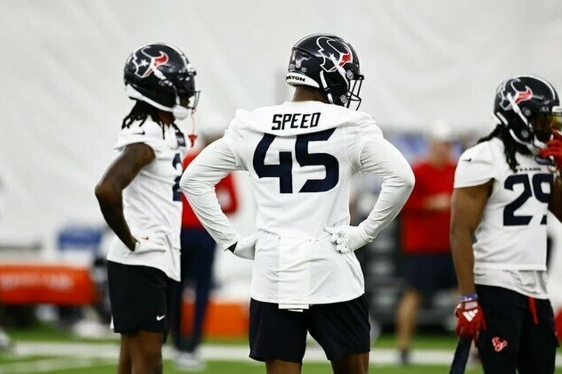 Who I'm Watching At Each Position During OTAs