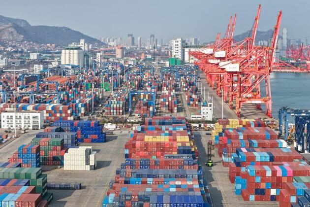 China signals fresh push for balanced foreign trade