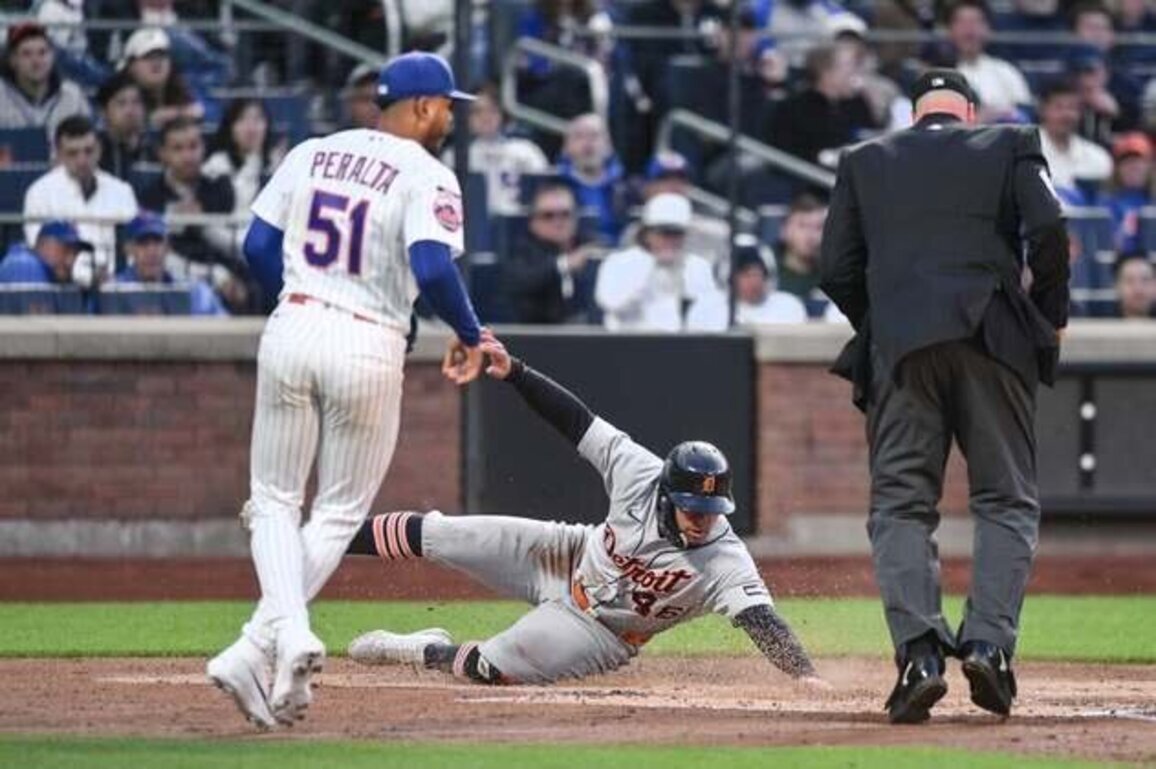 Mets tame Tigers in rookie A.J. Ewing's debut