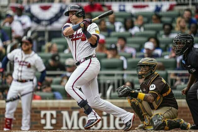 Jake Cronenworth's blast helps Padres sink Braves