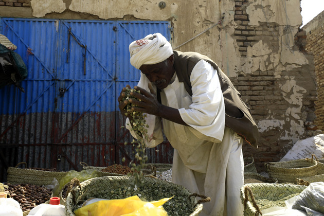 SUDAN-DONGOLA-MARKET-RAMADAN-PREPARATIONS