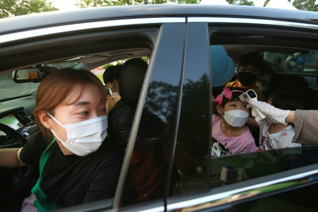 Asia COVID Resurgence Shatters Travel Bubble Hopes