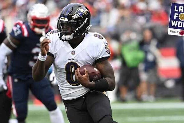 Late for Work: What Pundits Expect in Ravens-Patriots Game