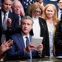 Suzette Valladares- Dont let politicians rig Californias congressional maps