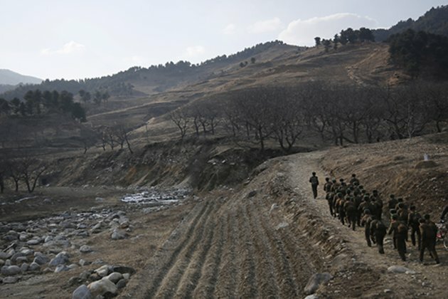 North Korean Soldiers Raid Homes in Search of Food