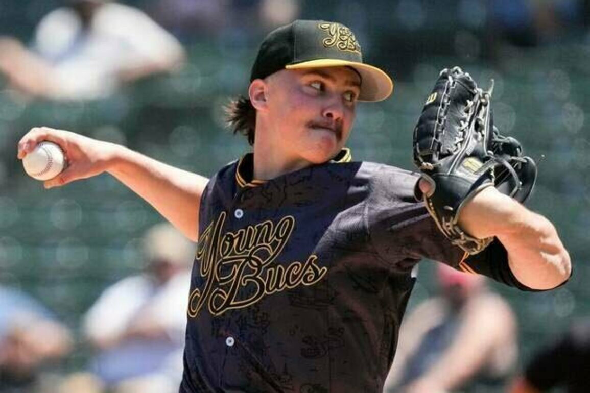 Reports: Pirates to promote Bubba Chandler, MLB's top pitching prospect
