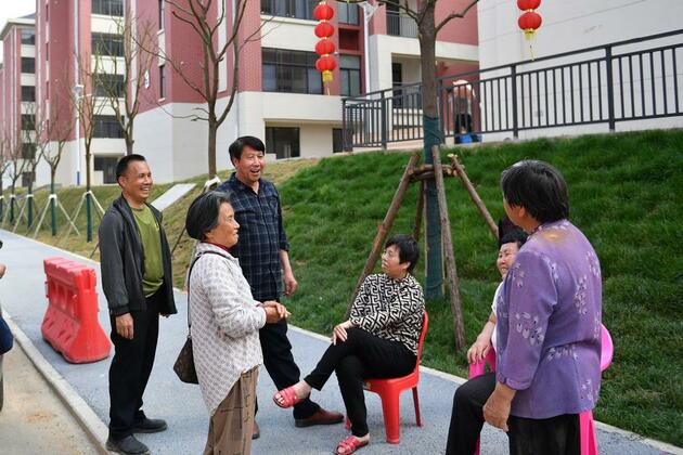 Update: China raises basic pension benefits for retirees