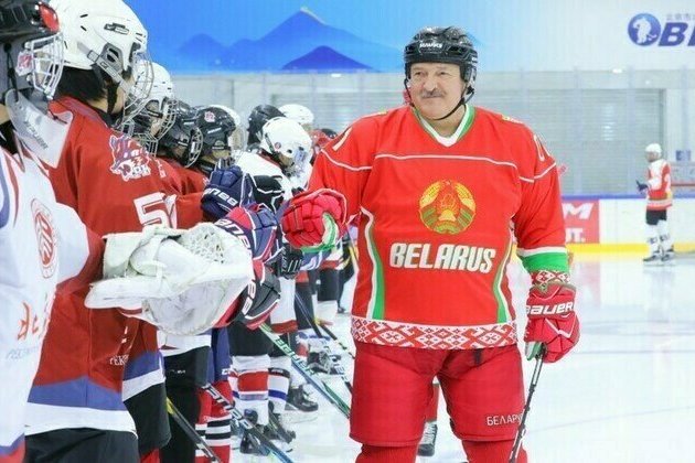 EU discussing Belarus policy U-turn  Guardian