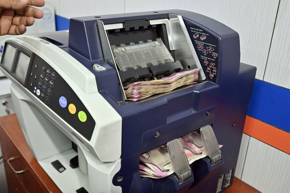 Despite surge in digital payments, paper money circulation at record level due to high consumption across rural & urban areas: SBI Report