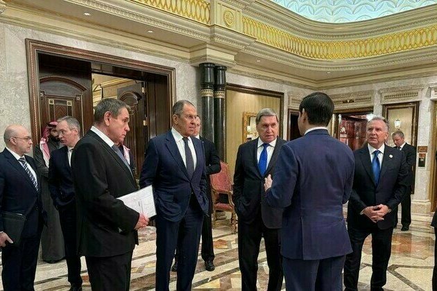 Third parties attempting to derail US-Russia talks  Putin envoy