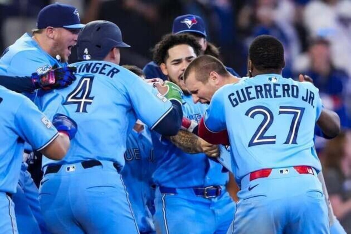 Blue Jays carry walk-off momentum in series opener vs. Tigers