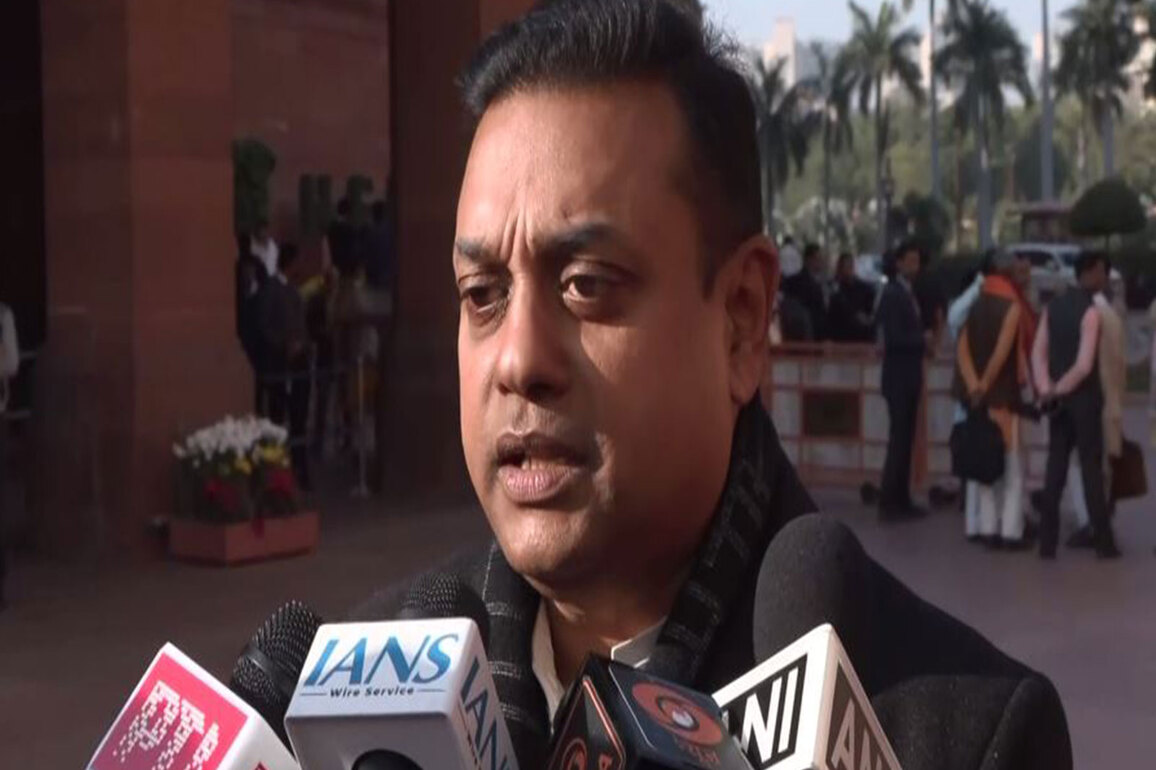 "Documents must have been forged": Sambit Patra questions Sonia Gandhi as court issues notice in 1980-81 electoral roll case