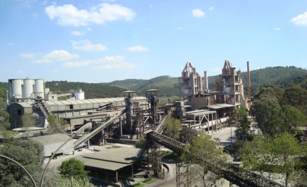 Unidade da Votorantim Cimentos em Cuiabá (MT)