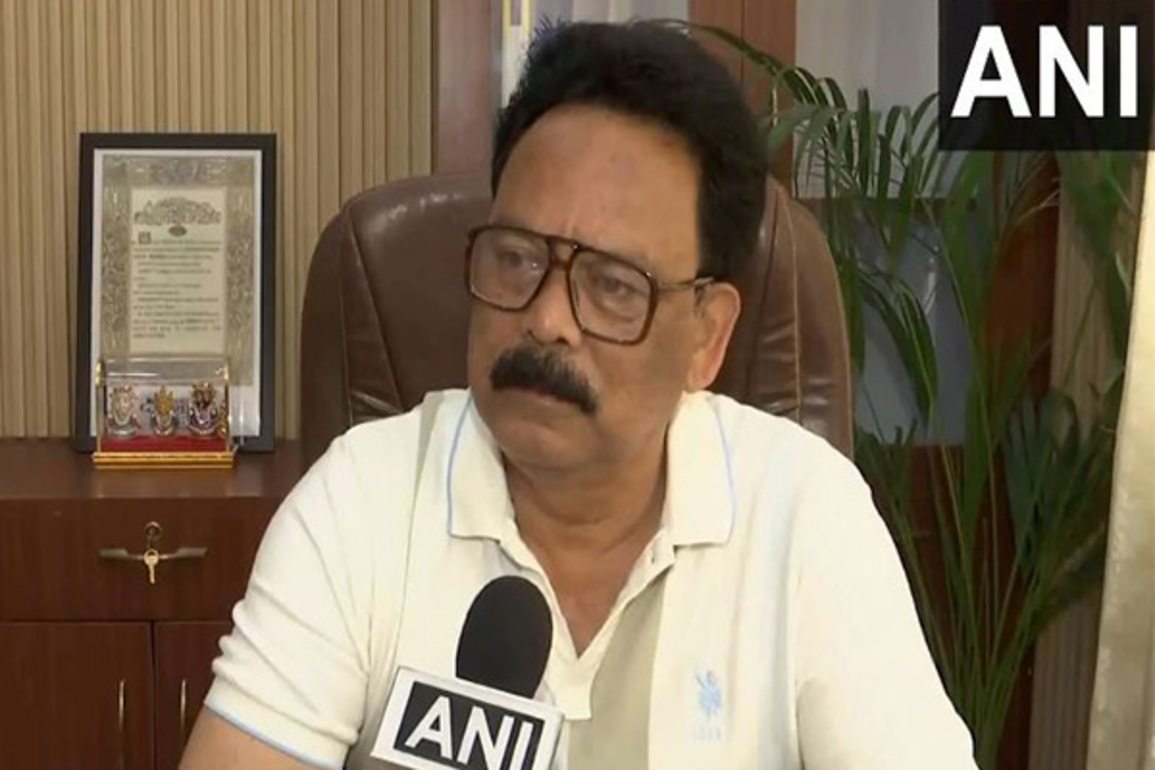 "Why is Modi Ji silent on "Fugitive" transfer deal with UK?" Congress MP Sukhdeo Bhagat takes jibe on foreign trade deal
