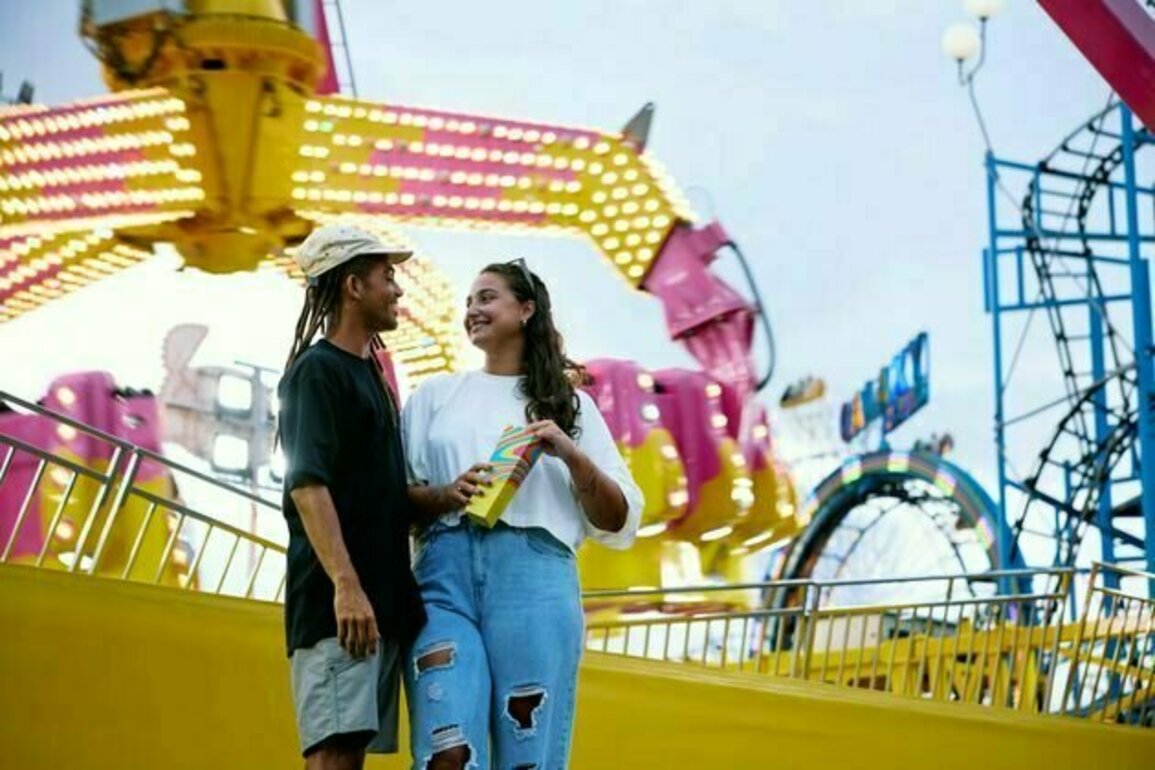 Why in-person dating is making a comeback - and why Gen Z is struggling with it