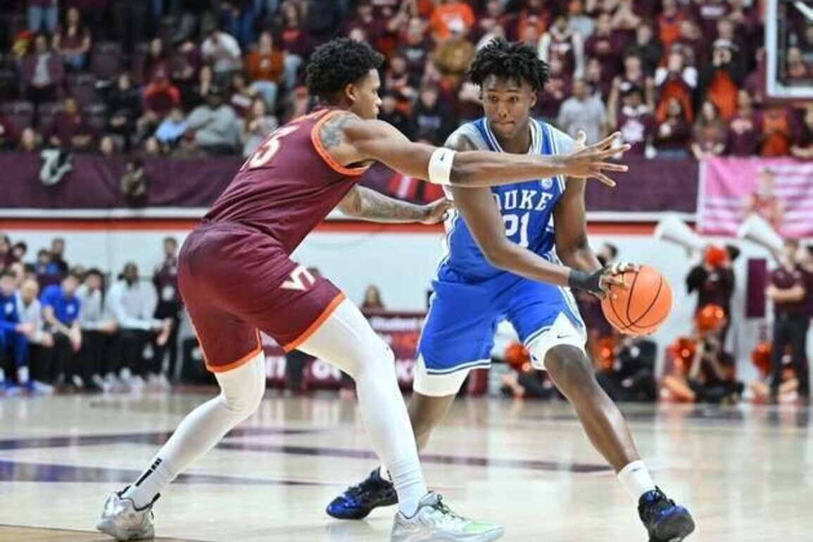 Cameron Boozer, No. 4 Duke cruise to win over Virginia Tech