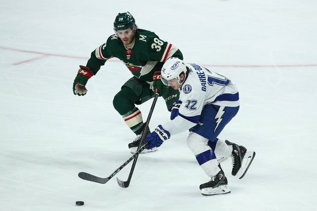 Ryan Hartman's goal helps Wild top Lightning