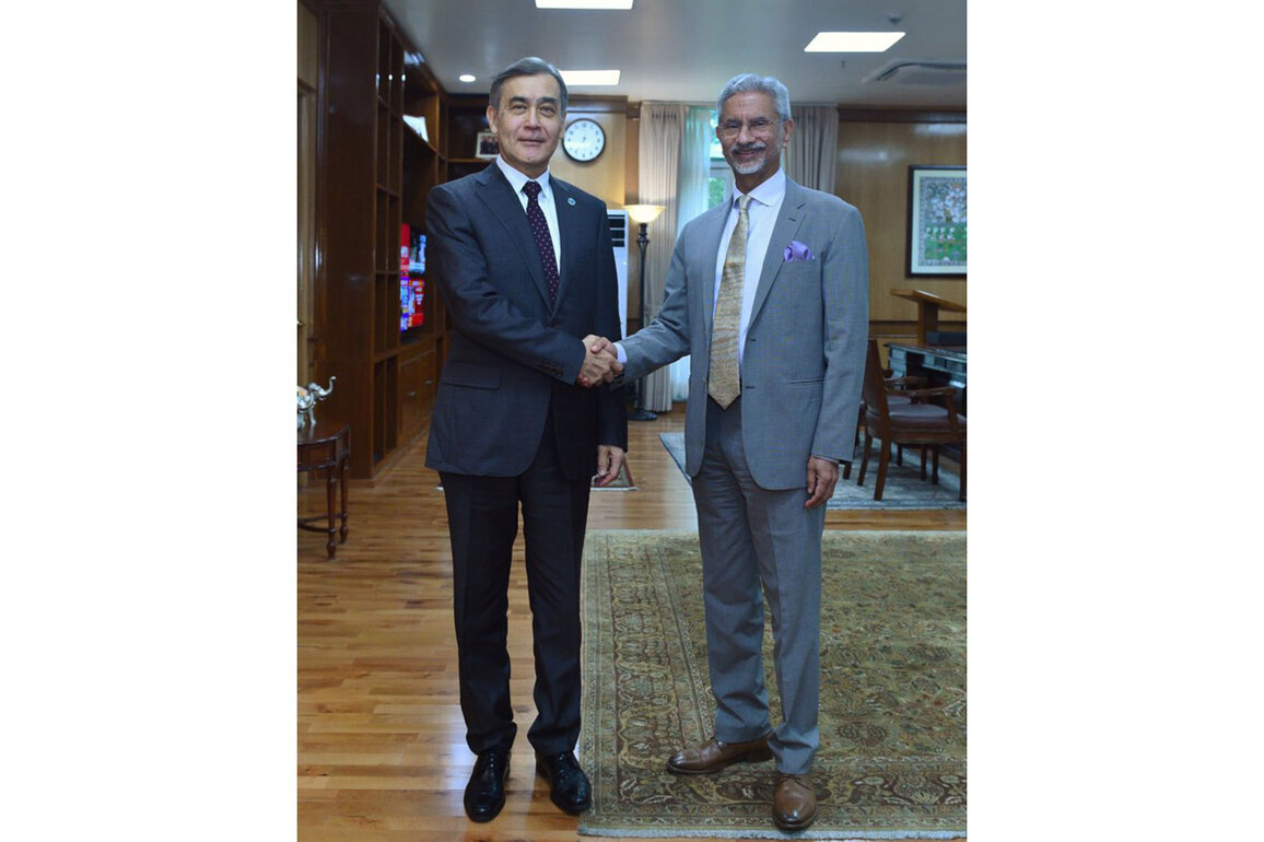 EAM meets SCO Secretary General Yermekbayev, discusses regional issues