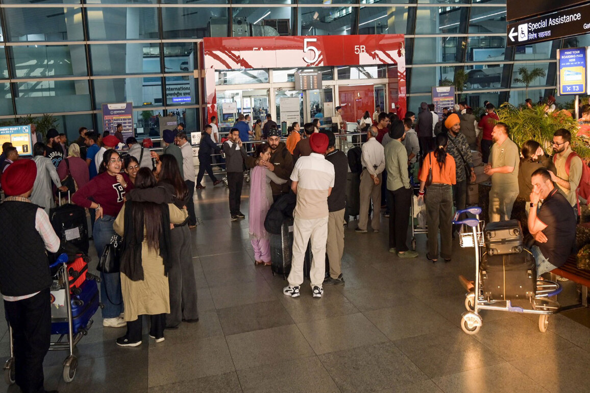 "Over 52,000 Indians travelled safely from Gulf region between March 1-7": MEA