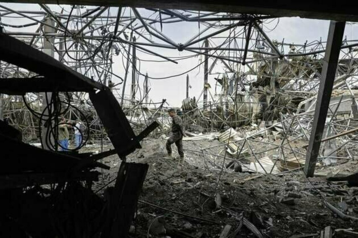 Israel, Yemen: Investigate Airport Attacks as War Crimes