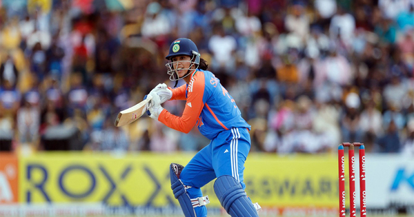 Gill compares Smriti Mandhana's "lazy elegance" to that of Australian great