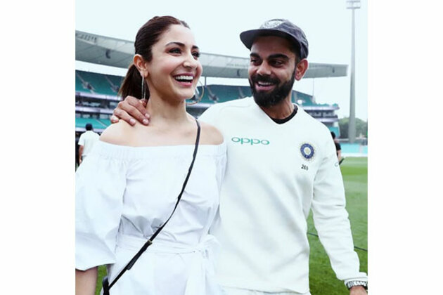 RCB vs SRH: Anushka Sharma cheers for husband Virat Kohli's team from stands