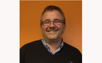 Simon seals promotion with Gorilla Glue