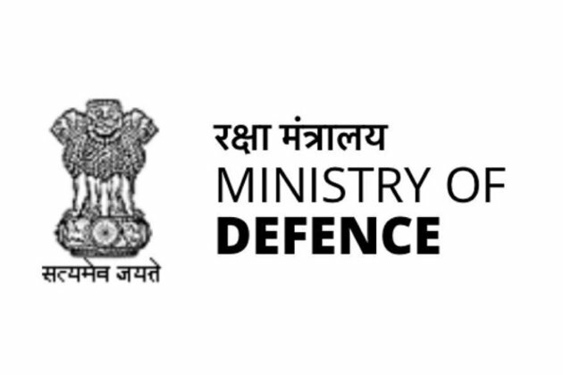 Govt in favour of 'more detailed discussion' on theatre com