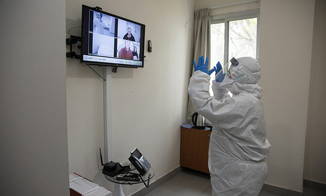 Scientists announce 'breakthrough' atomic map of coronavirus Scientists announce 'breakthrough' atomic map of coronavirus
