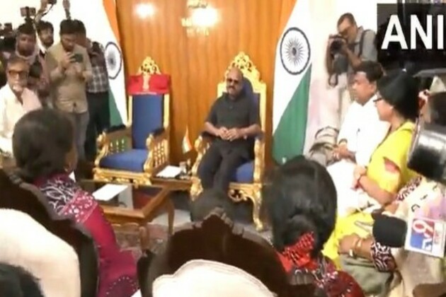 Union Minister Sukanta Majumdar meets Bengal Governor CV Ananda Bose with victims of Murshidabad violence