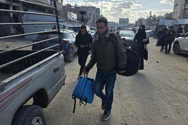 They handcuffed and blindfolded us  Palestinian returnee to Gaza