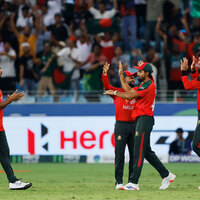 Bangladesh cricketers threaten total boycott unless BCB director resigns