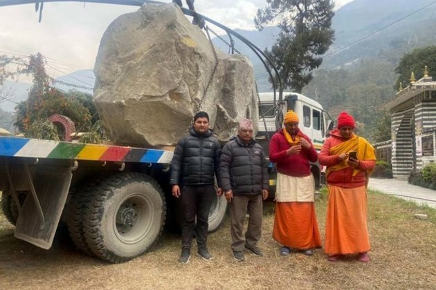 Nepal dispatches 2 Shaligram stones to Ayodhya for Ram, Janaki idols