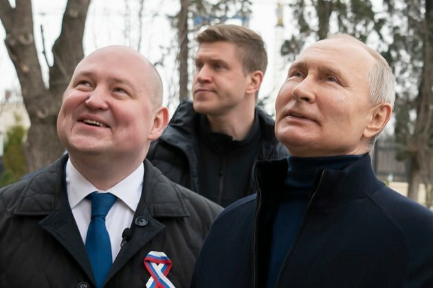 Putin Visits Occupied City of Mariupol