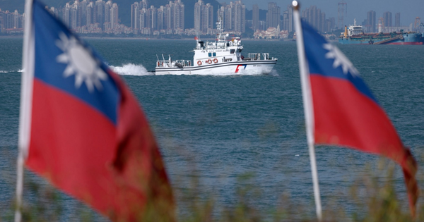 Taiwan detects surge in Chinese military activity around its territory