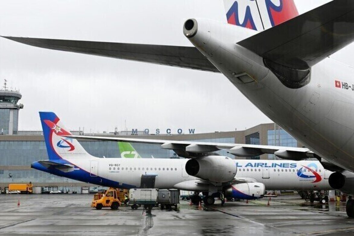 Moscow attacked by waves of drones  mayor